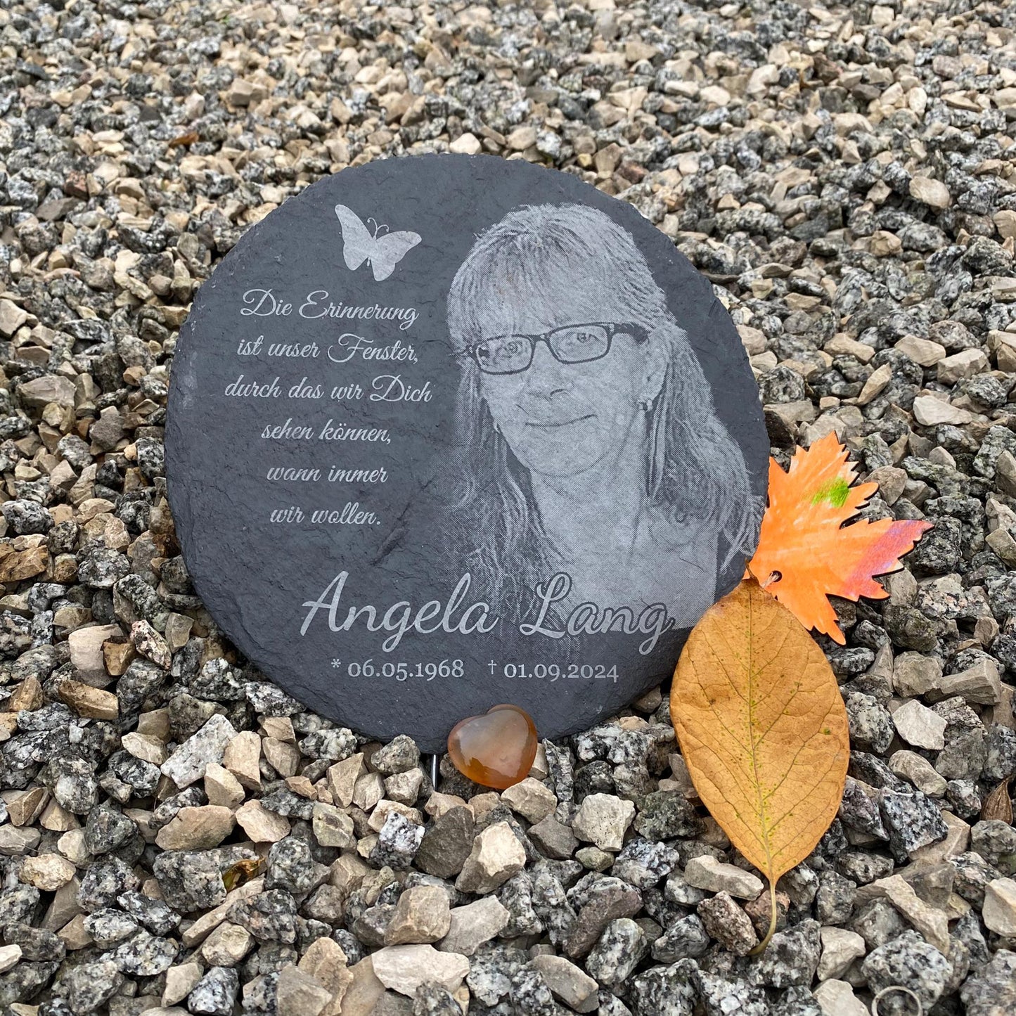 Runde Gedenktafel personalisiert mit Foto und Wunschtext