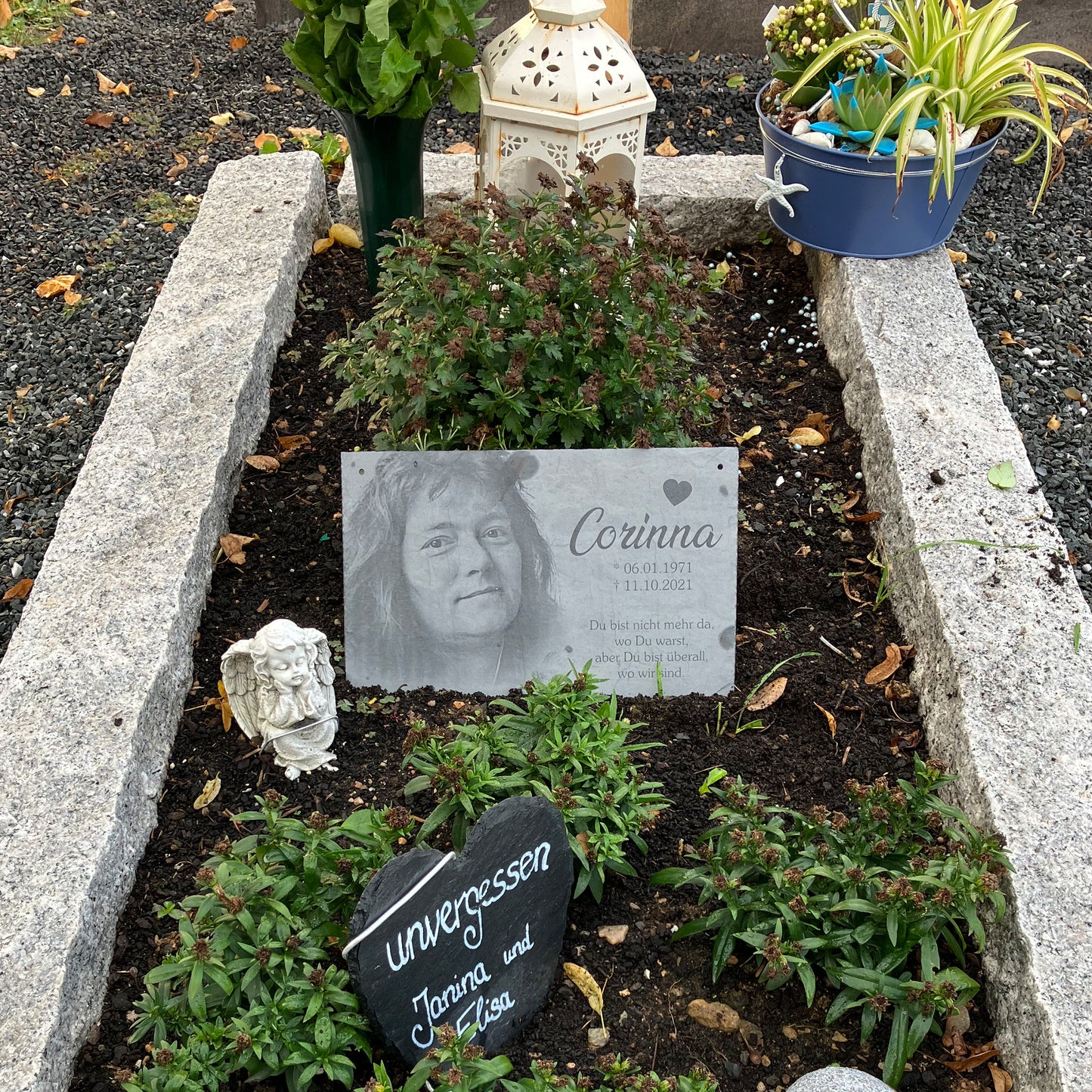 Eckige Gedenktafel personalisiert mit Foto und Wunschtext