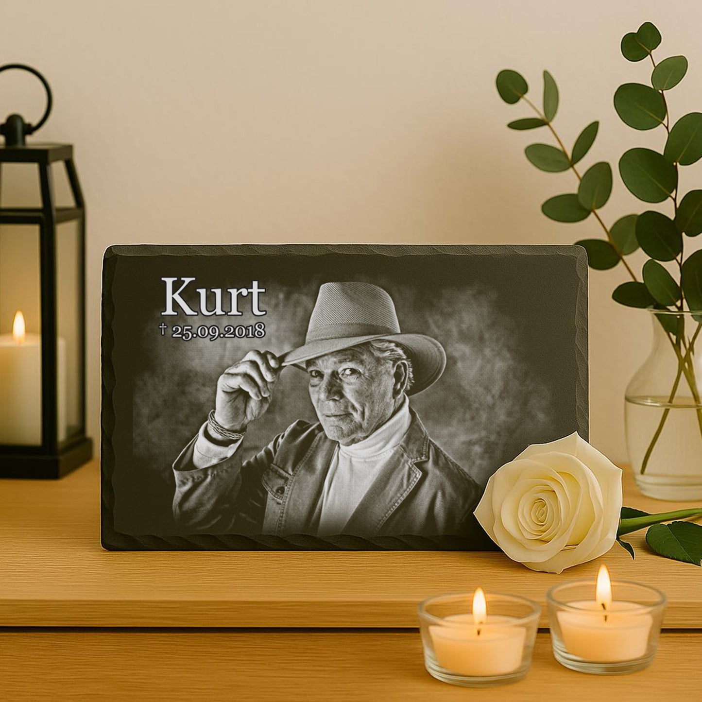 Eckige Gedenktafel personalisiert mit Foto und Wunschtext