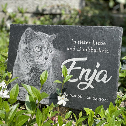 Eckige Tiergedenktafel personalisiert mit Foto und Wunschtext