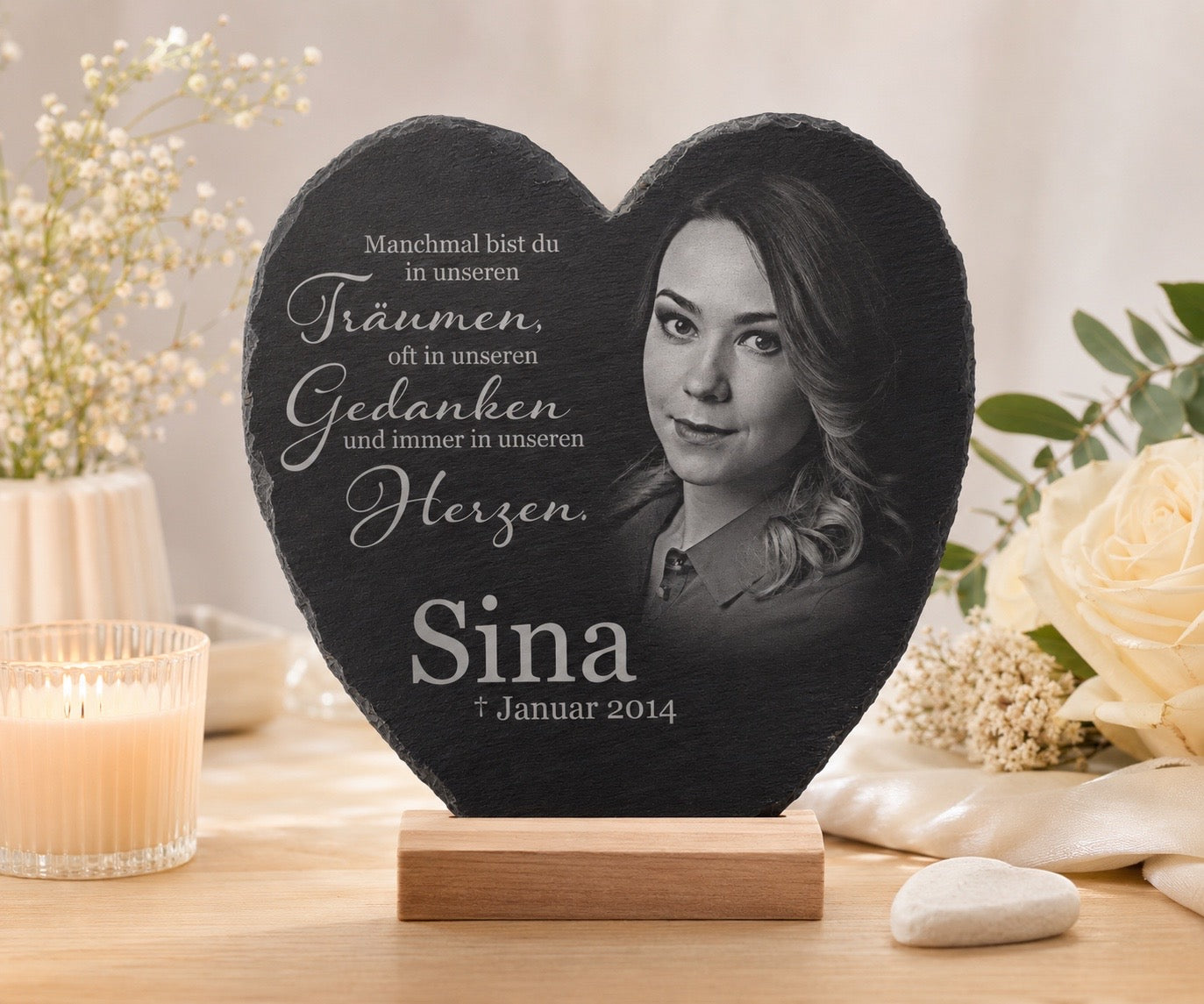 Herz Gedenktafel personalisiert mit Foto aus Schiefer als Grabschmuck