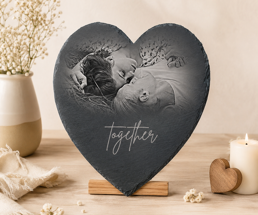 Personalisiertes Schieferherz zur Hochzeit – mit Gravur, Foto & Wunschtext