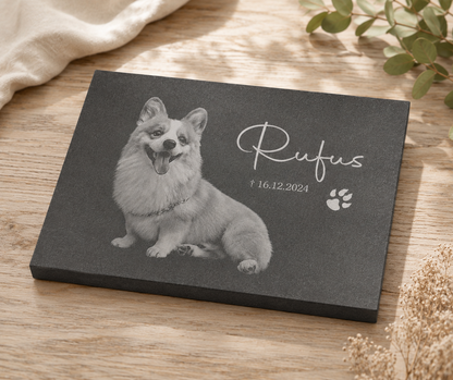 Grabstein für Tiere aus Premium-Schiefer – personalisiert mit Foto und Wunschtext