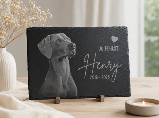 Tier Grabtafel eckig für Hund oder Katze personalisiert aus Schiefer mit Foto-Gravur