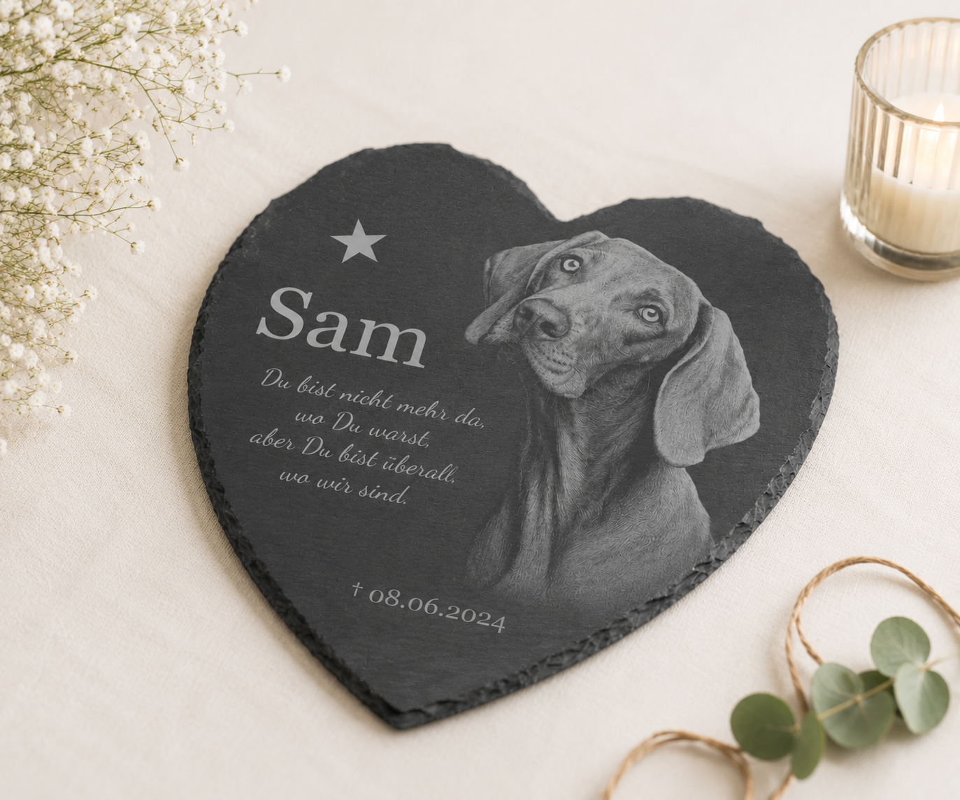 Tier Grabstein Herzform für Hund oder Katze personalisiert aus Schiefer mit Foto-Gravur
