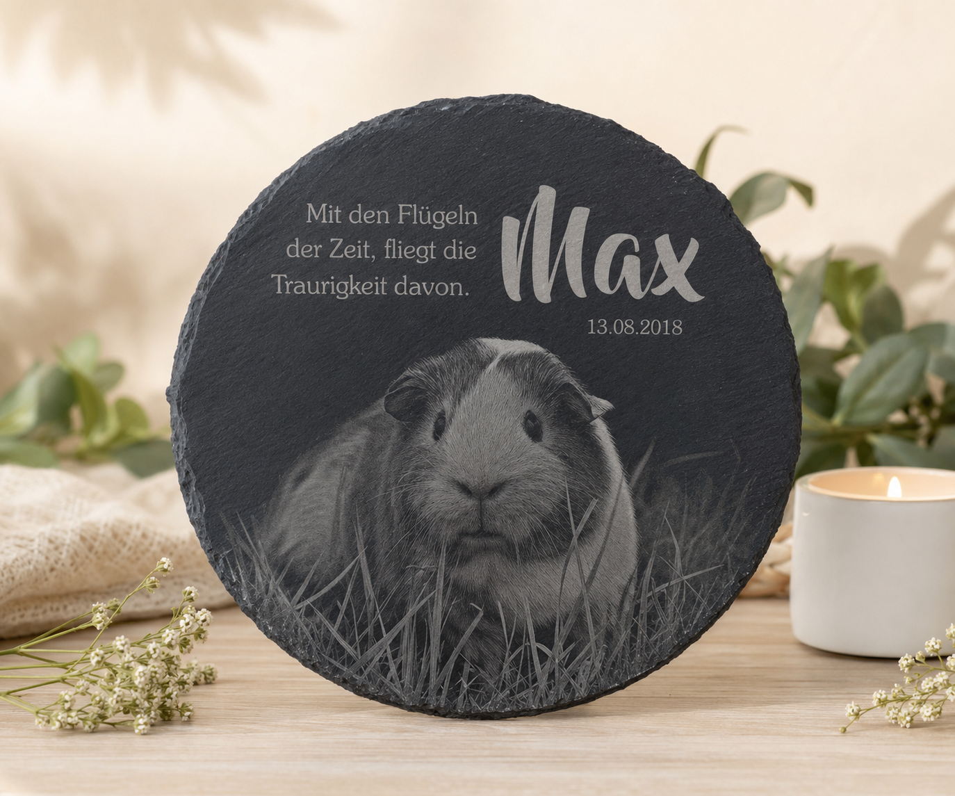 Tier Gedenktafel rund für Hund oder Katze personalisiert mit Foto-Gravur aus Schiefer