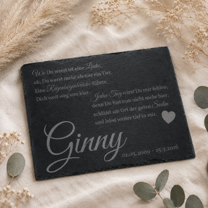 Gedenktafel personalisiert für Tiere aus Schiefer - Motiv "Herzen"