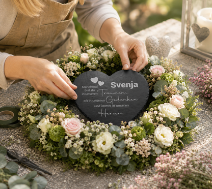 Kleine Schieferherzen mit Namen und Spruch personalisiert - „Träumen, Gedanken, Herzen"