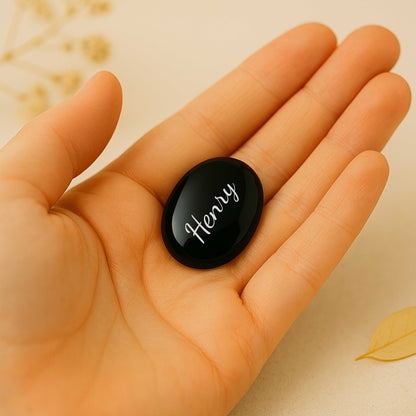 Personalisiertes Andenken mit Namen - schwarzer Onyx Edelstein