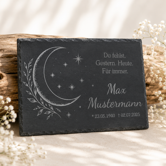 Personalisierte eckige Schiefertafel mit Namen & Datum – Gedenktafel mit Mond