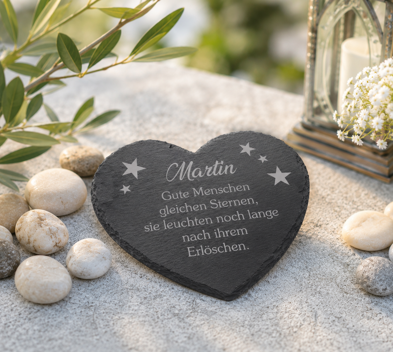 Kleine Schieferherzen mit Namen und Spruch personalisiert - „Gute Menschen…“