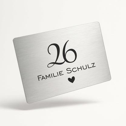 Personalisiertes Türschild „modern und liebevoll“ aus gebürstetem Acryl
