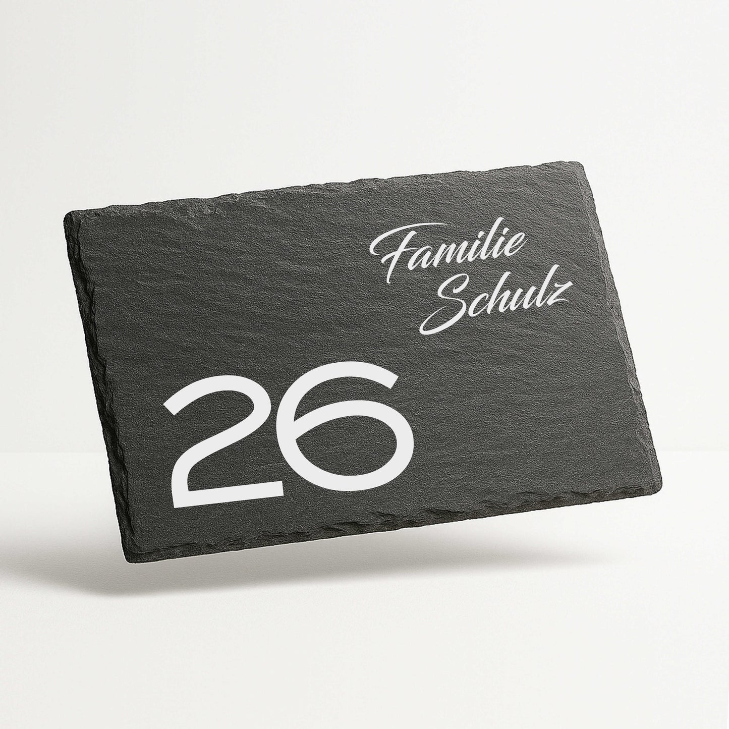 Personalisiertes Türschild aus Schiefer – modern & elegant reduziert