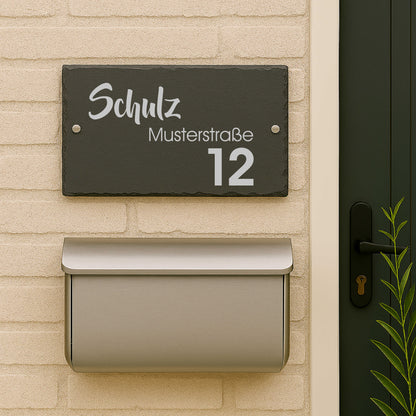 Personalisiertes Türschild aus Schiefer – stilvoll & individuell