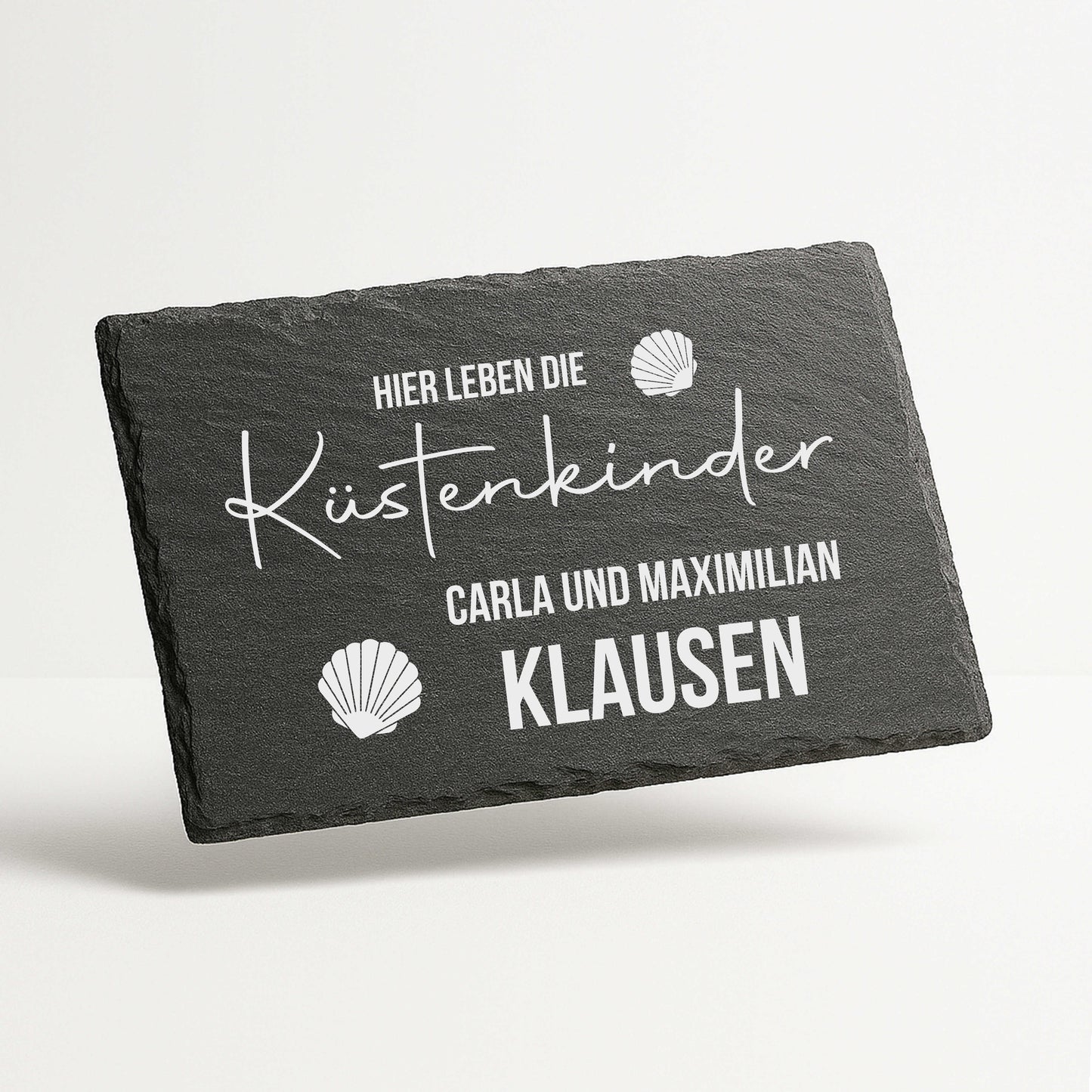 Maritimes Türschild personalisiert mit Namen aus Schiefer - Küstenkinder