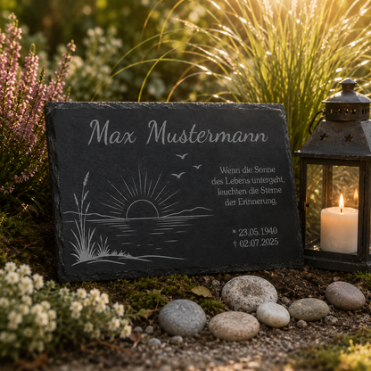 Personalisierte eckige Schiefertafel mit Namen & Datum – Gedenktafel mit Sonnenuntergang