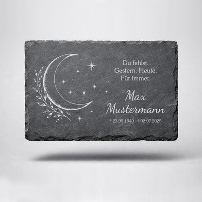 Personalisierte eckige Schiefertafel mit Namen & Datum – Gedenktafel mit Mond
