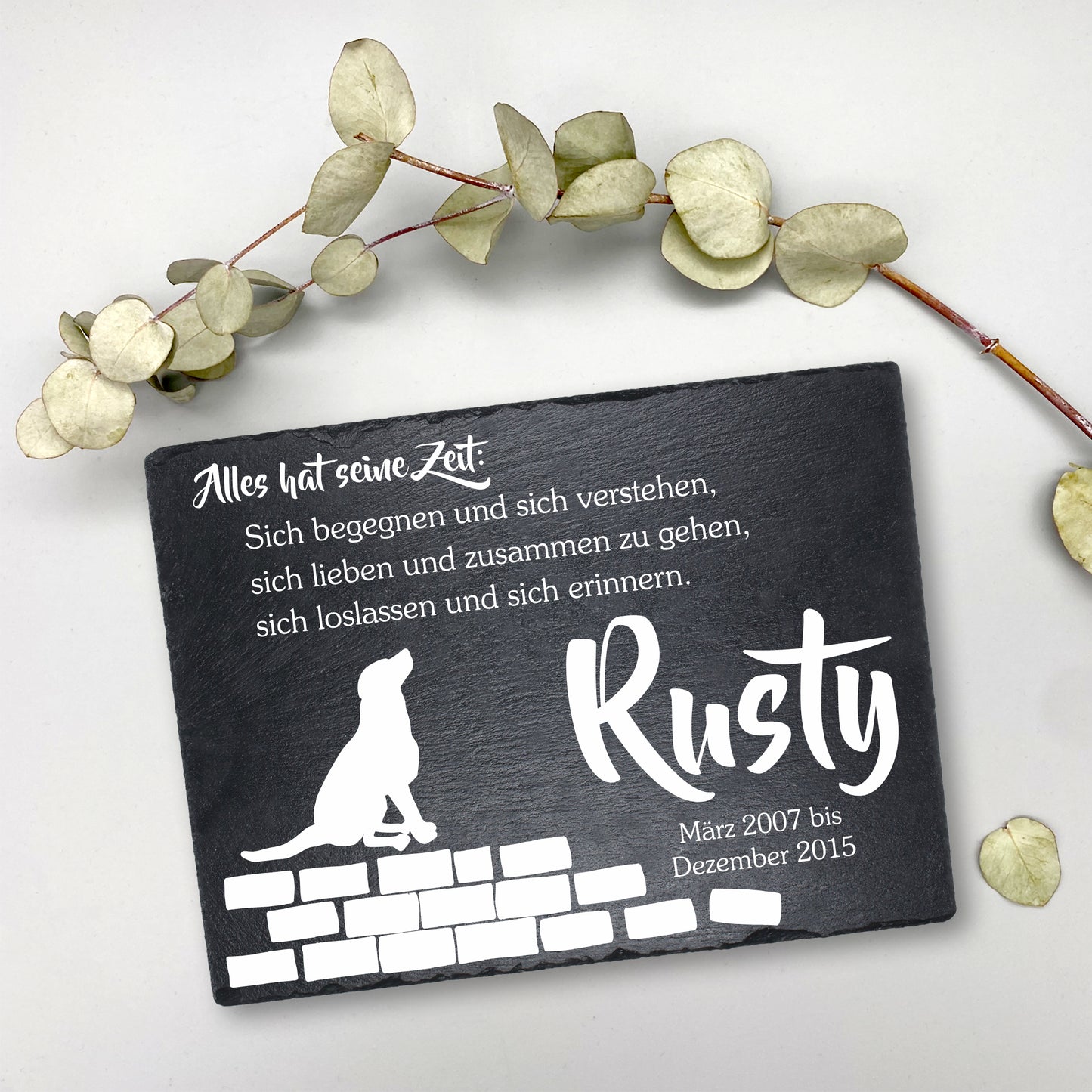 Gedenktafel personalisiert für Tiere aus Schiefer - Motiv "Alles hat seine Zeit – Hund"