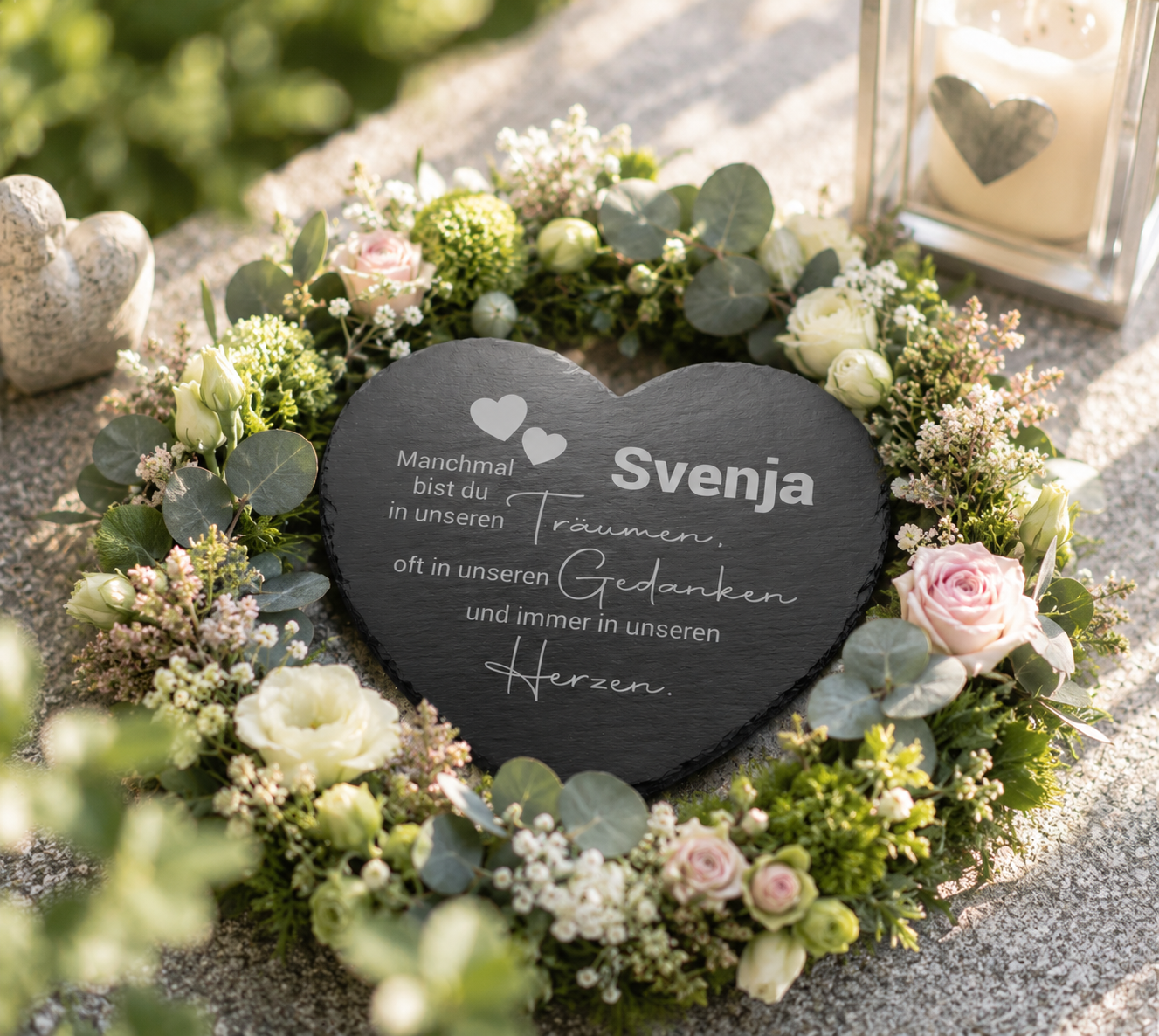 Kleine Schieferherzen mit Namen und Spruch personalisiert - „Träumen, Gedanken, Herzen"